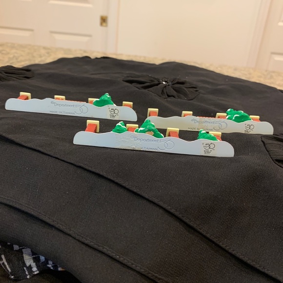 Dept 56, Heritage Village Fences, EUC - Picture 7 of 8